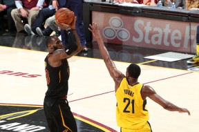 yy易游官方官网关于CBA季后赛赛程吃紧，葡萄牙体育关键时刻更衣室发声，话题不断，数据趋势出现新变化的信息